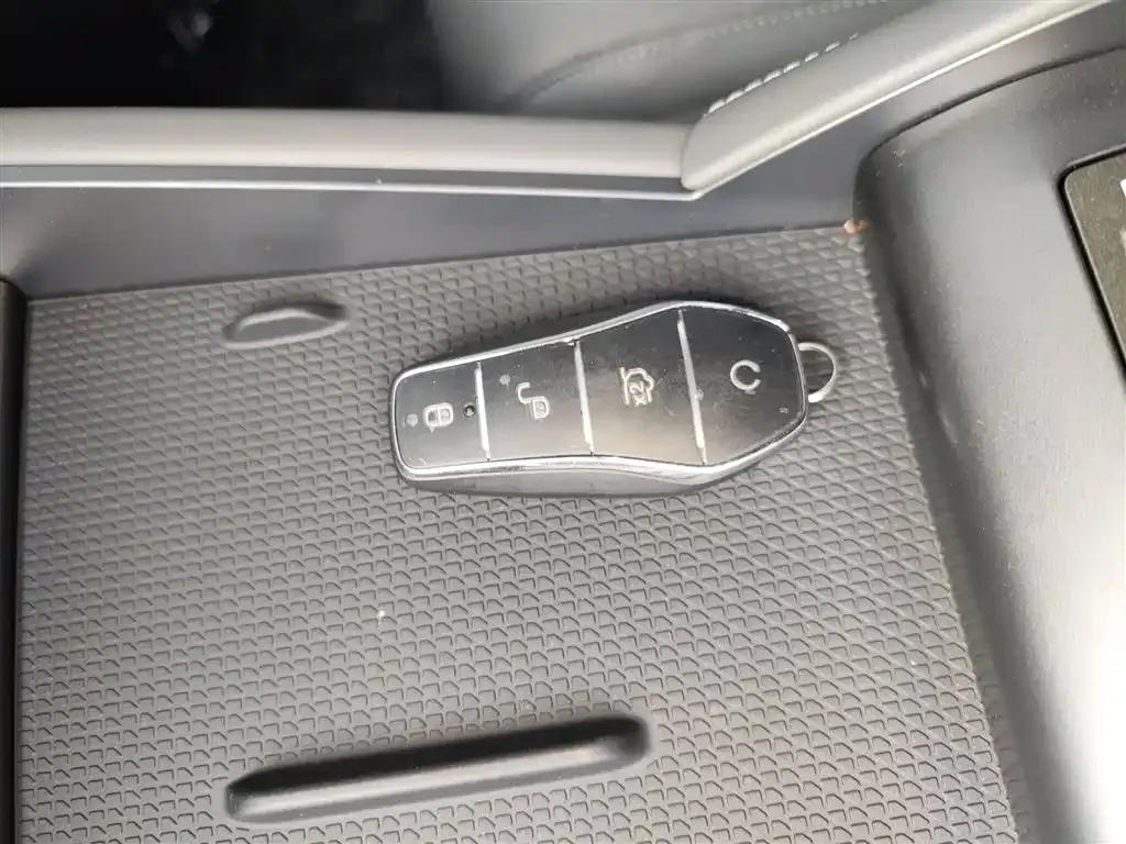 BYD Qin L 2025 из CN, фото 9