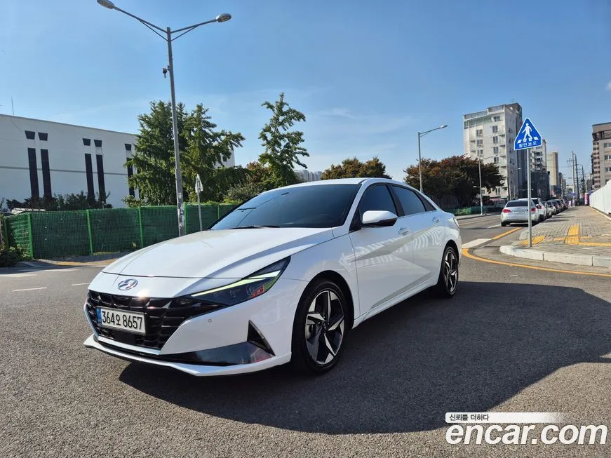 Hyundai AVANTE 2023 из KR, фото 1