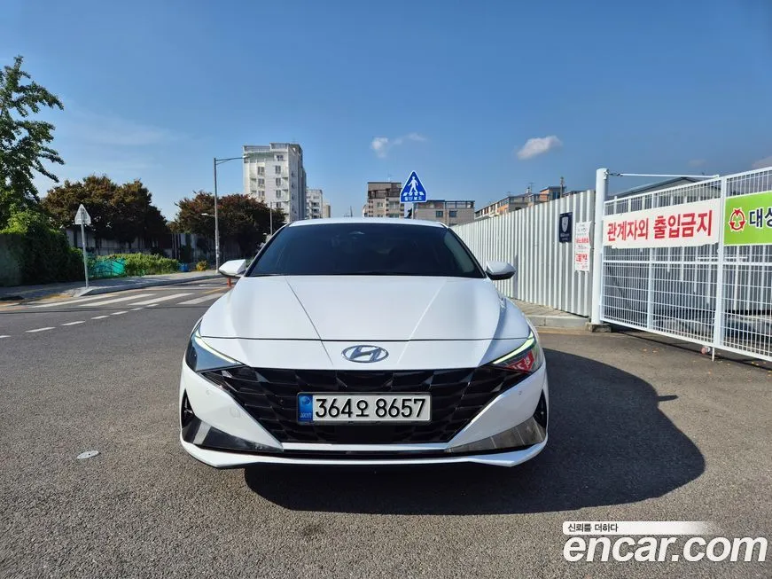 Hyundai AVANTE 2023 из KR, фото 3