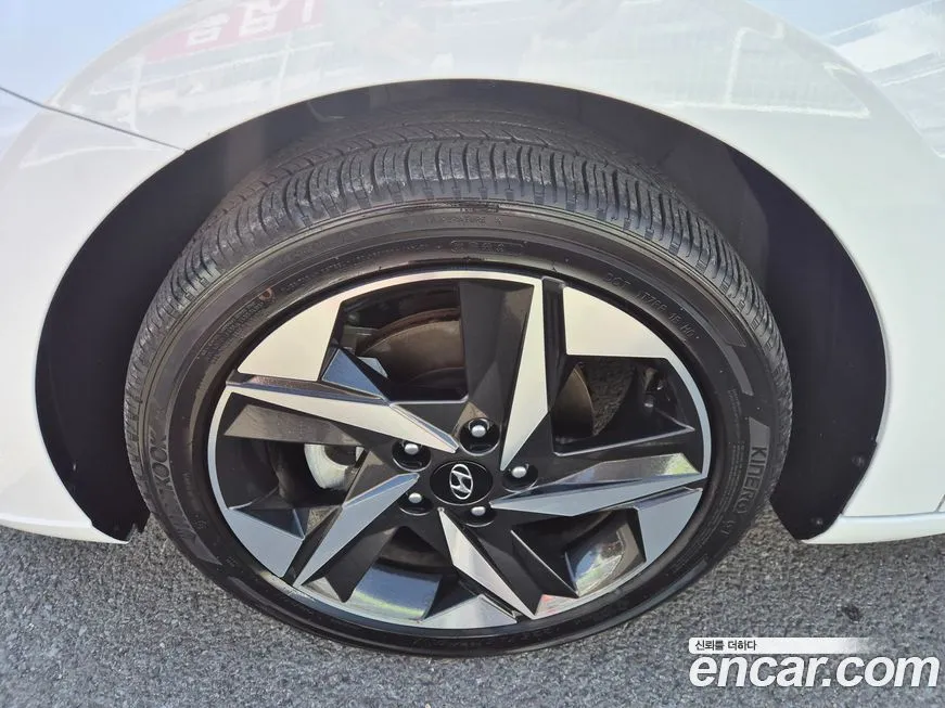 Hyundai AVANTE 2023 из KR, фото 5
