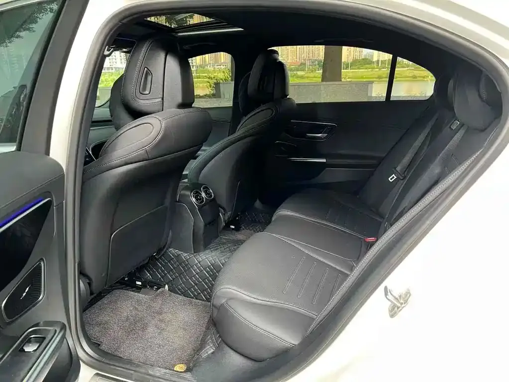 Mercedes-Benz C-Class 2024 из CN, фото 6