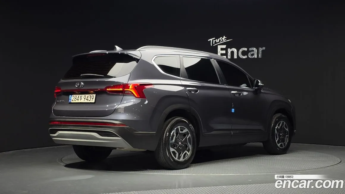 Hyundai Santafe 2023 из KR, фото 2