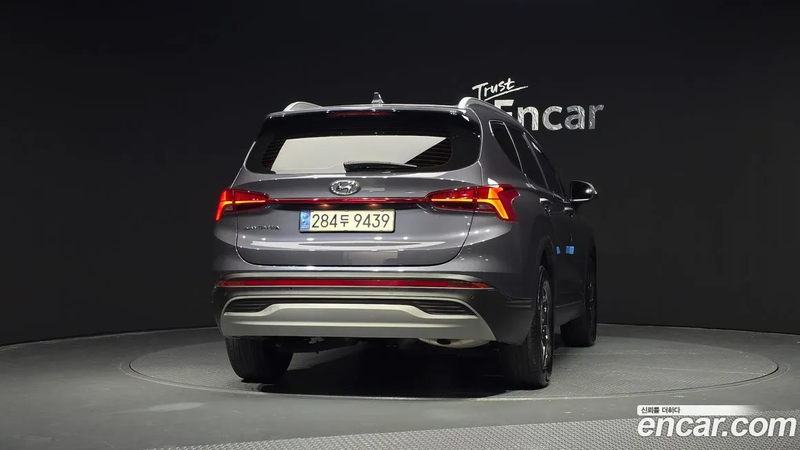Hyundai Santafe 2023 из KR, фото 4