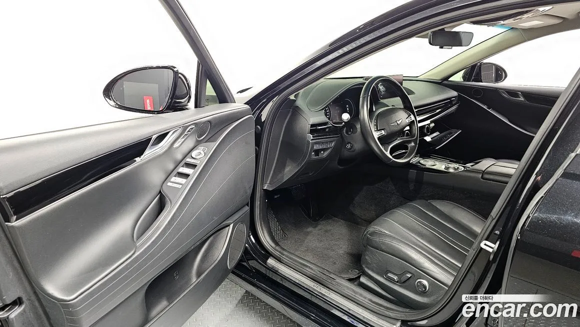 Genesis G80 — фото 10