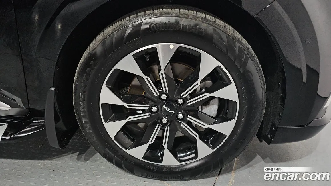 Kia Carnival 2023 из KR, фото 5