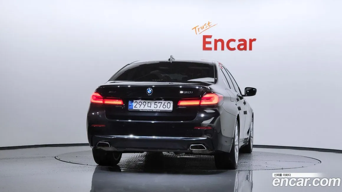 BMW 5-Series 2023 из KR, фото 4