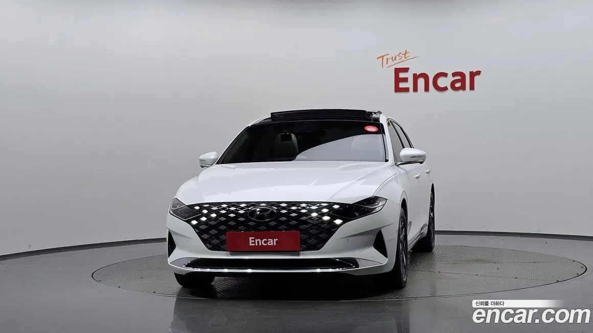 Hyundai Grandeur 2022 из KR, фото 3