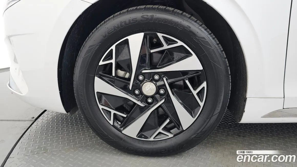 Hyundai Grandeur 2022 из KR, фото 5