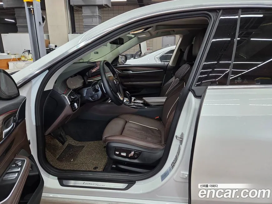 BMW Gran Turismo 2023 из KR, фото 4