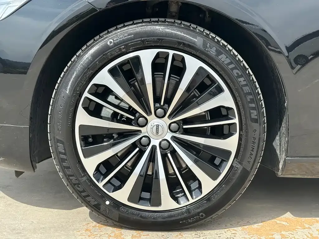 Volvo S90 — фото 6