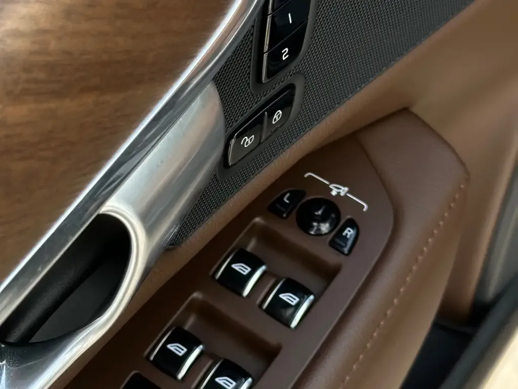 Volvo S90 — фото 7