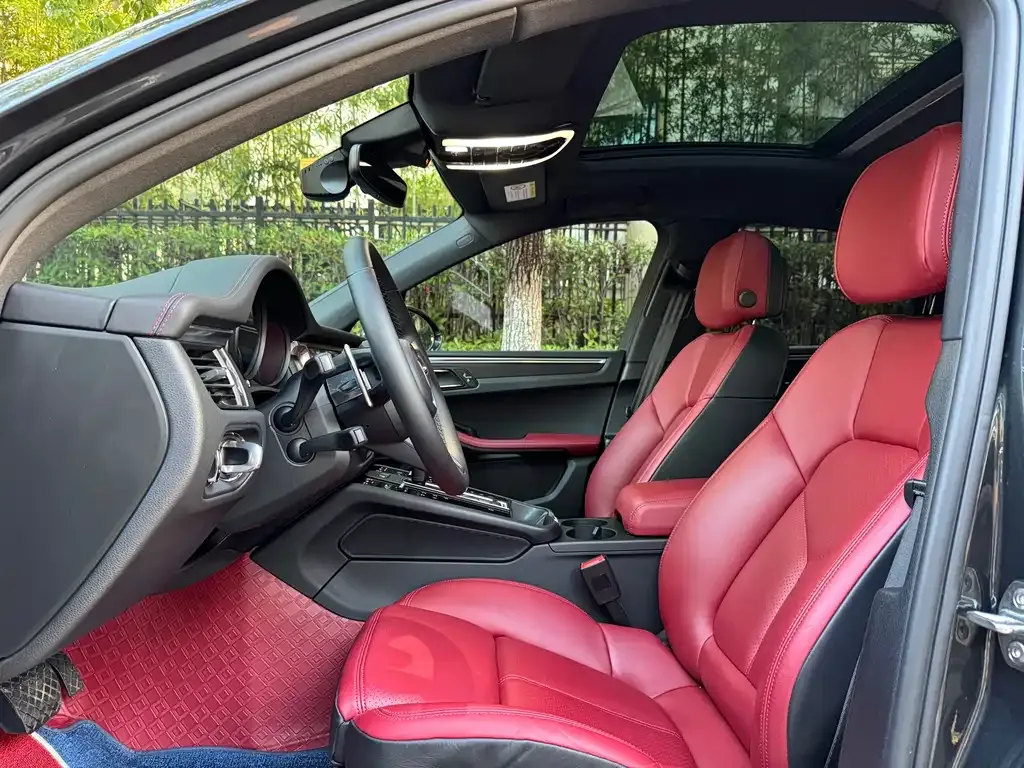 Porsche Macan 2022 из CN, фото 7