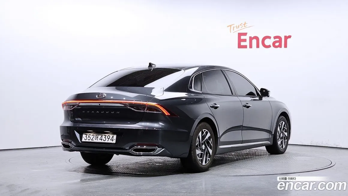 Hyundai Grandeur 2022 из KR, фото 2