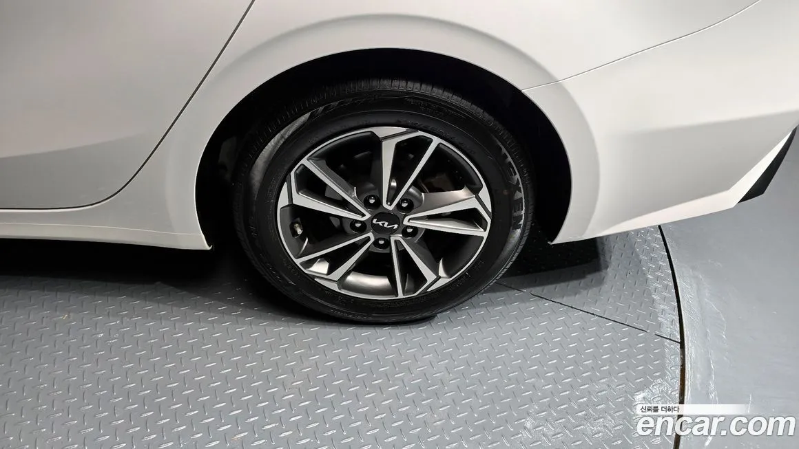 Kia K3 2023 из KR, фото 5