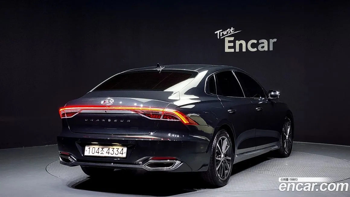Hyundai Grandeur 2021 из KR, фото 2