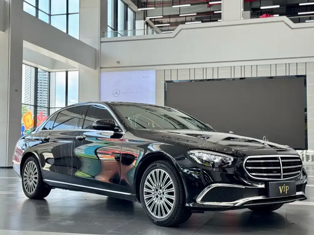 Mercedes-Benz E-Class 2023 из CN, фото 3