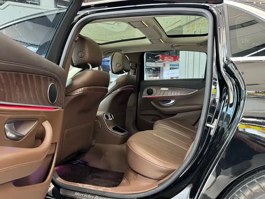 Mercedes-Benz E-Class 2023 из CN, фото 9
