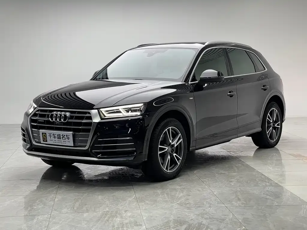 Audi Q5L 2021 из CN, фото 1