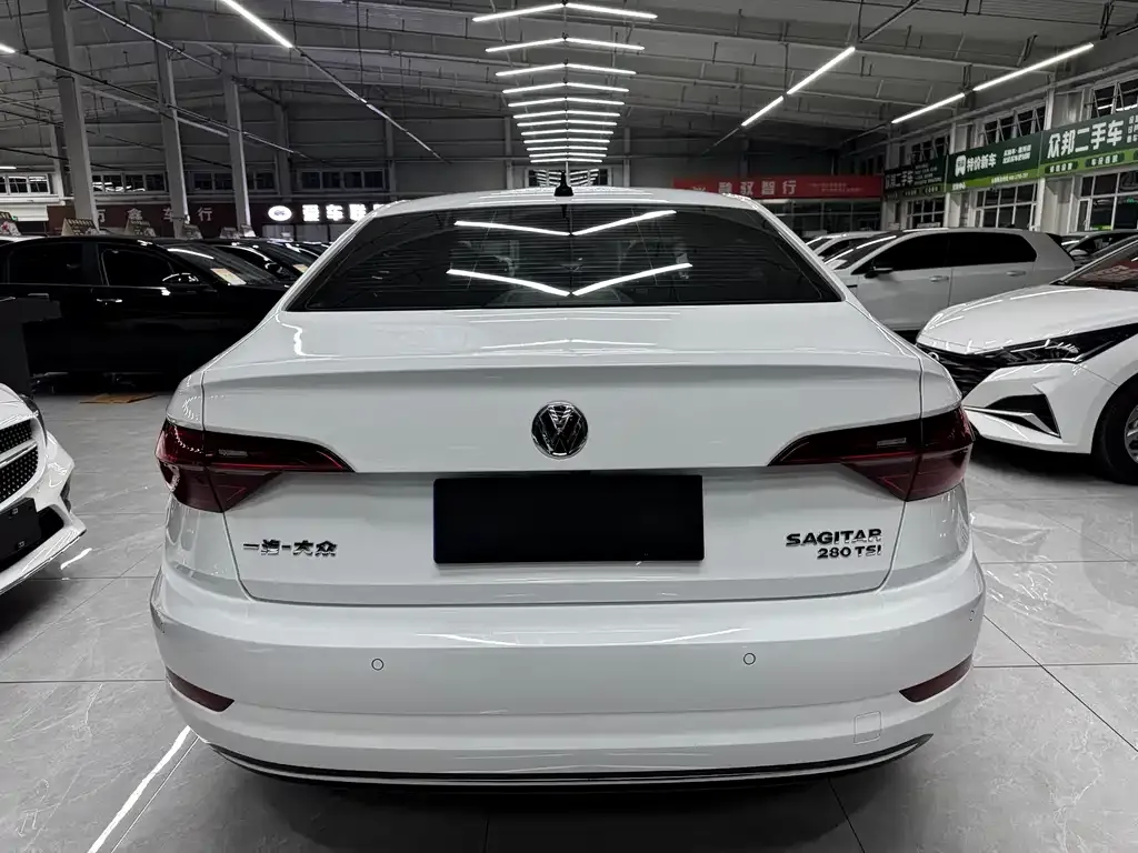 Volkswagen Sagitar 2021 из CN, фото 5