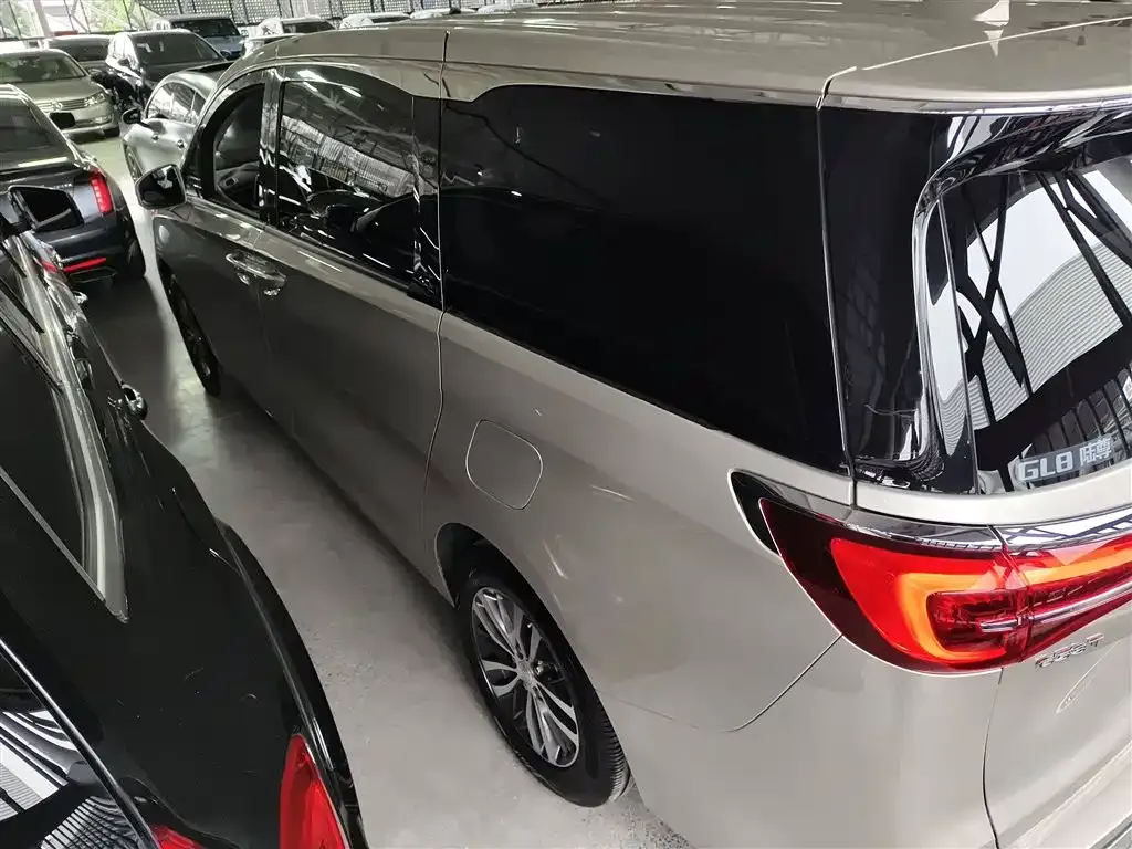 Buick GL8 2021 из CN, фото 5