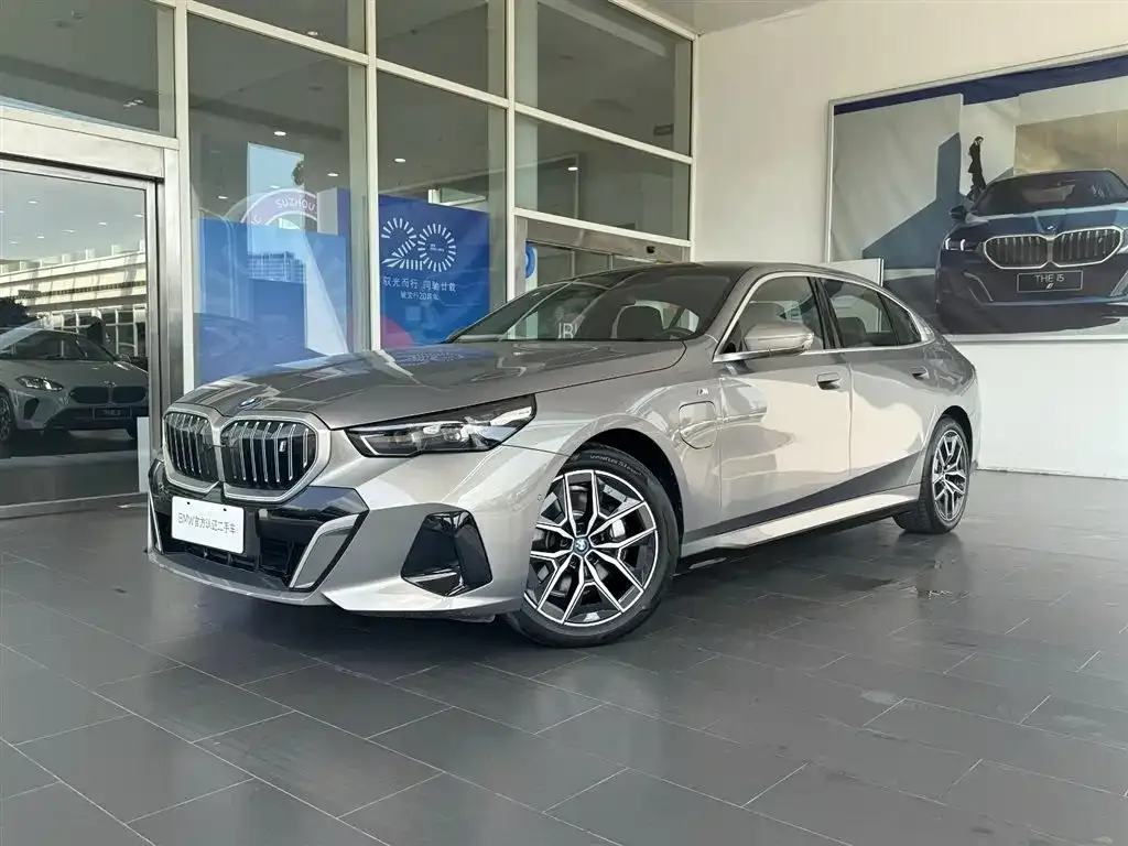 BMW i5 2024 из CN, фото 1