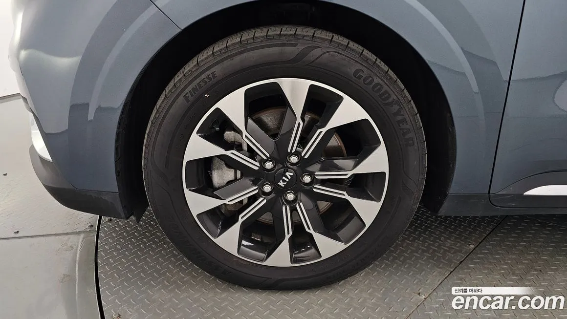 Kia Carnival 2021 из KR, фото 5