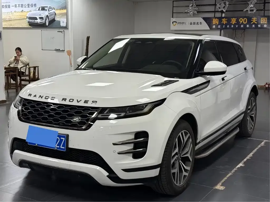 Land Rover Evoque 2022 из CN, фото 1