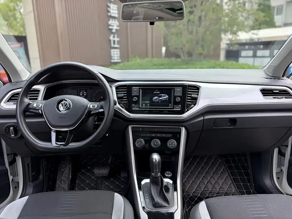 Volkswagen T-Roc 2021 из CN, фото 7