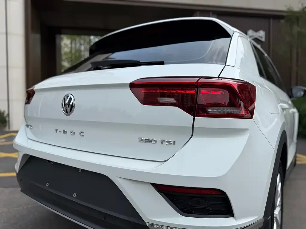 Volkswagen T-Roc 2021 из CN, фото 9