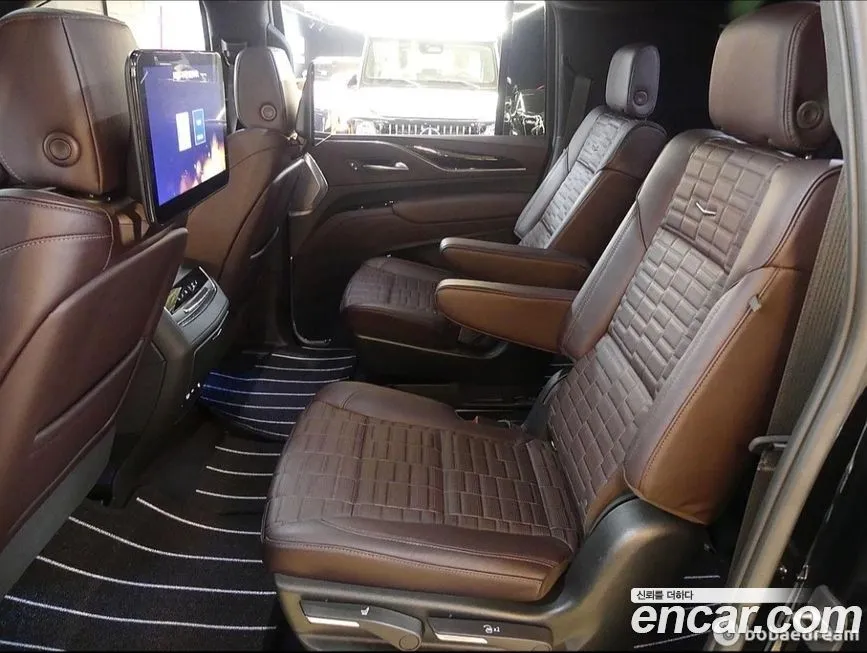 Cadillac Escalade 2023 из KR, фото 5