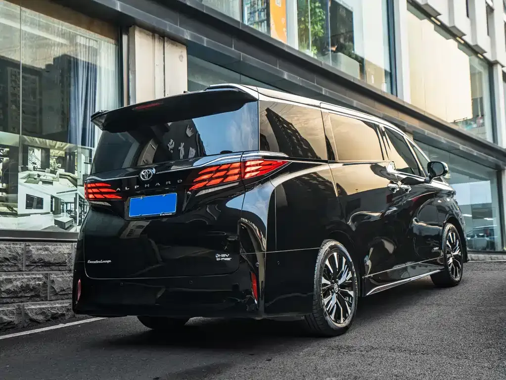Toyota Alphard 2024 из CN, фото 5