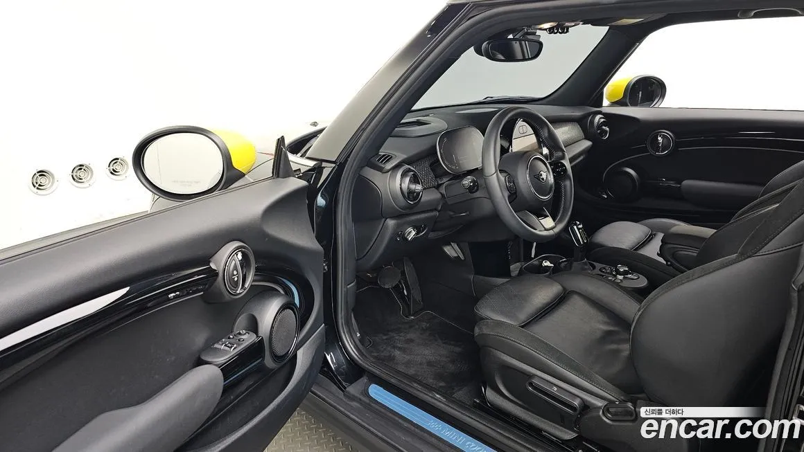 Mini Cooper 2023 из KR, фото 10