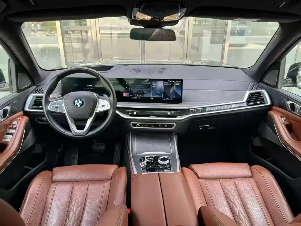 BMW X7 2023 из CN, фото 4