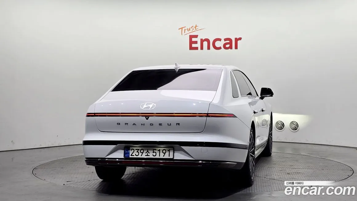 Hyundai Grandeur 2023 из KR, фото 4