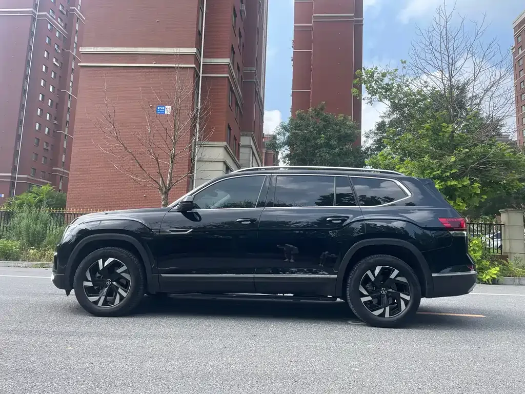 Volkswagen Teramont 2022 из CN, фото 8