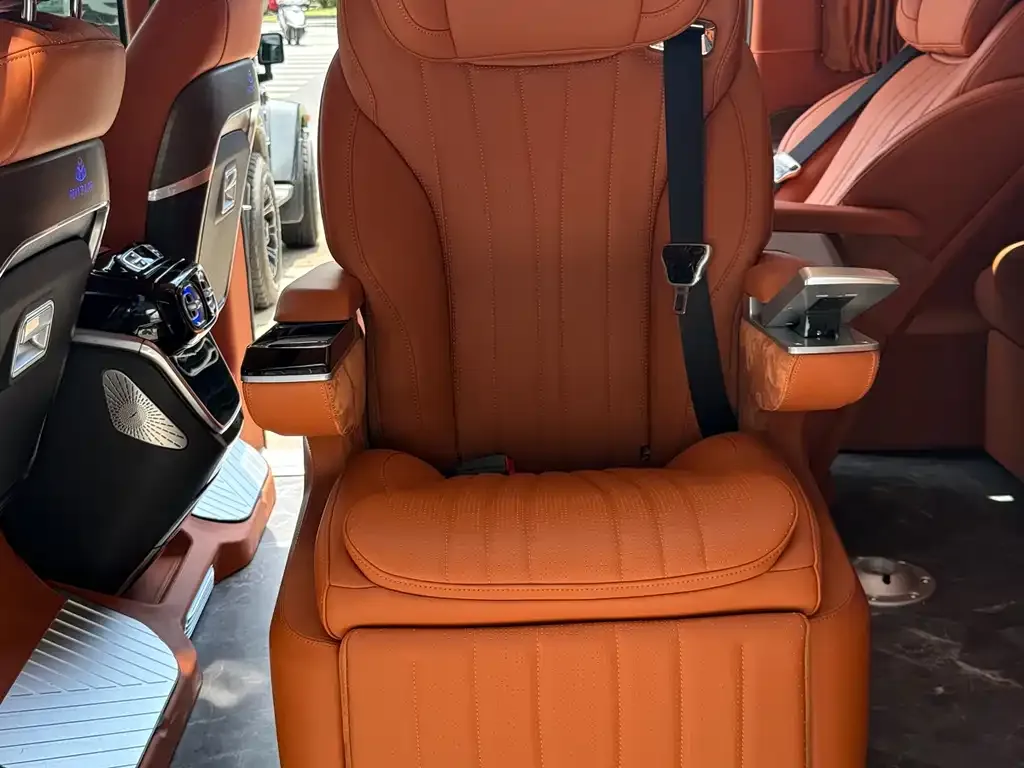 Mercedes-Benz Vito 2025 из CN, фото 10