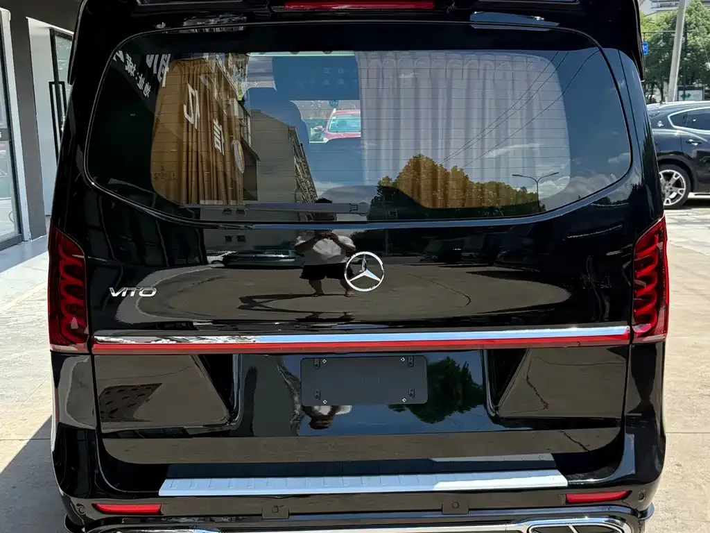 Mercedes-Benz Vito 2025 из CN, фото 4