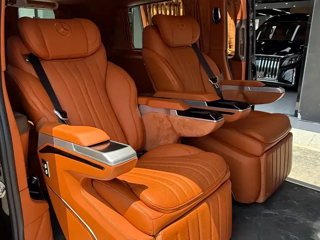 Mercedes-Benz Vito 2025 из CN, фото 8