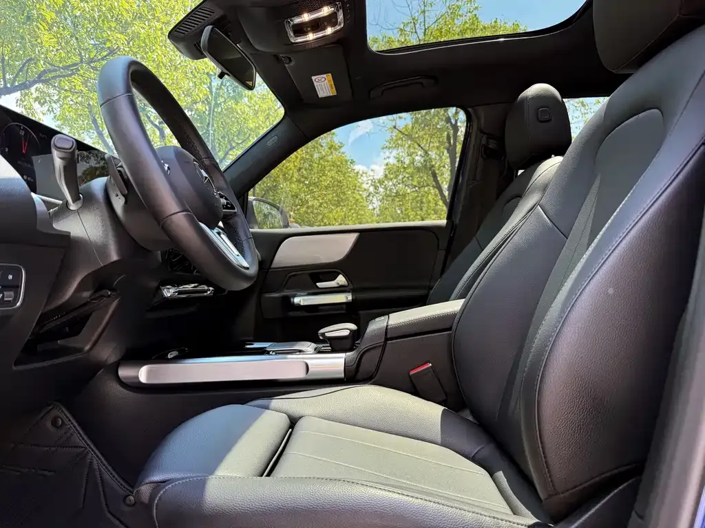 Mercedes-Benz GLB 2023 из CN, фото 10