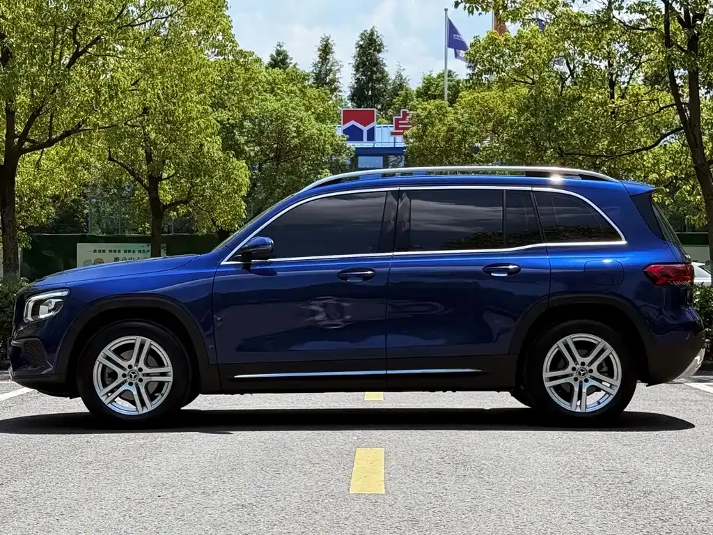 Mercedes-Benz GLB 2023 из CN, фото 8