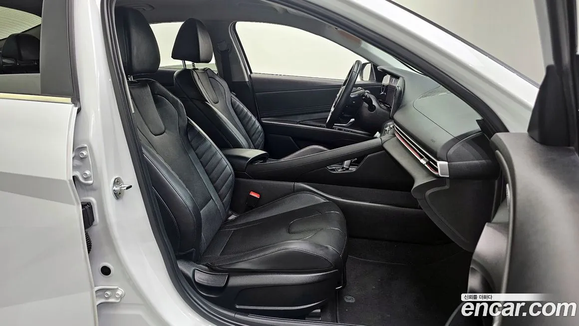Hyundai AVANTE 2021 из KR, фото 10