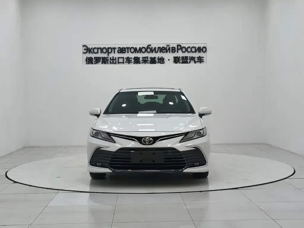 Toyota Camry 2021 из CN, фото 2