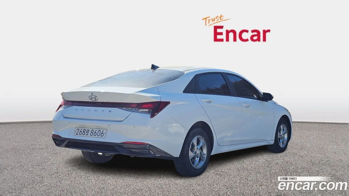 Hyundai AVANTE 2021 из KR, фото 2