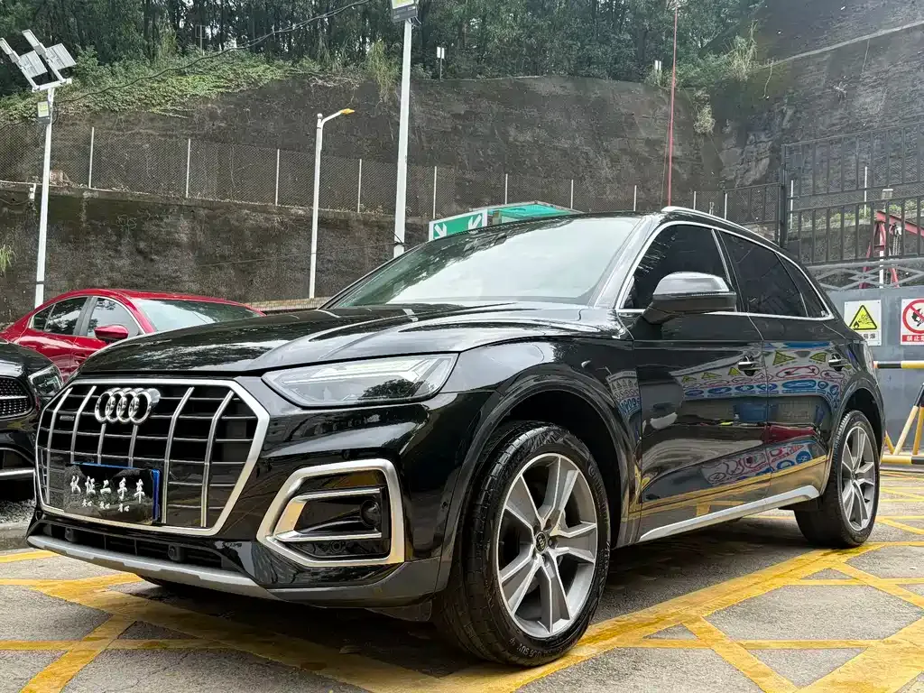 Audi Q5L 2022 из CN, фото 1