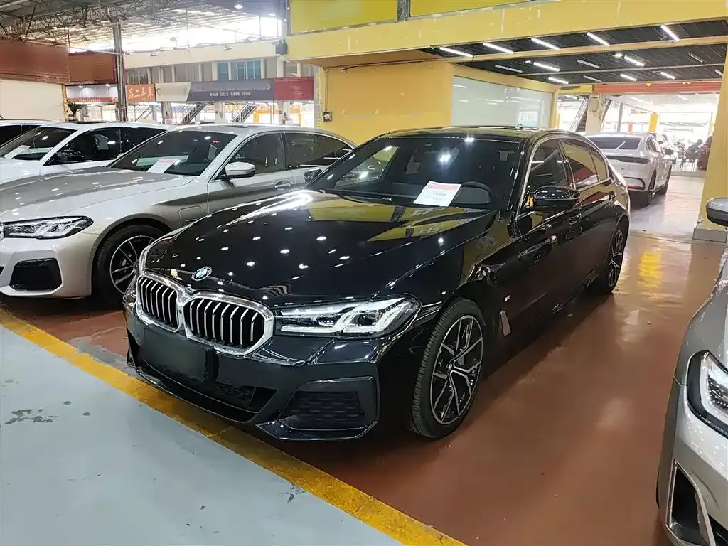 BMW 5 Series — фото 2