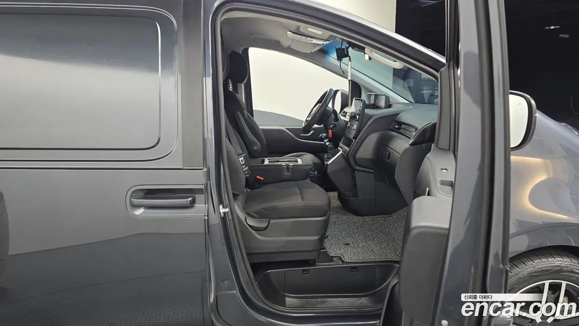 Hyundai Staria 2022 из KR, фото 10