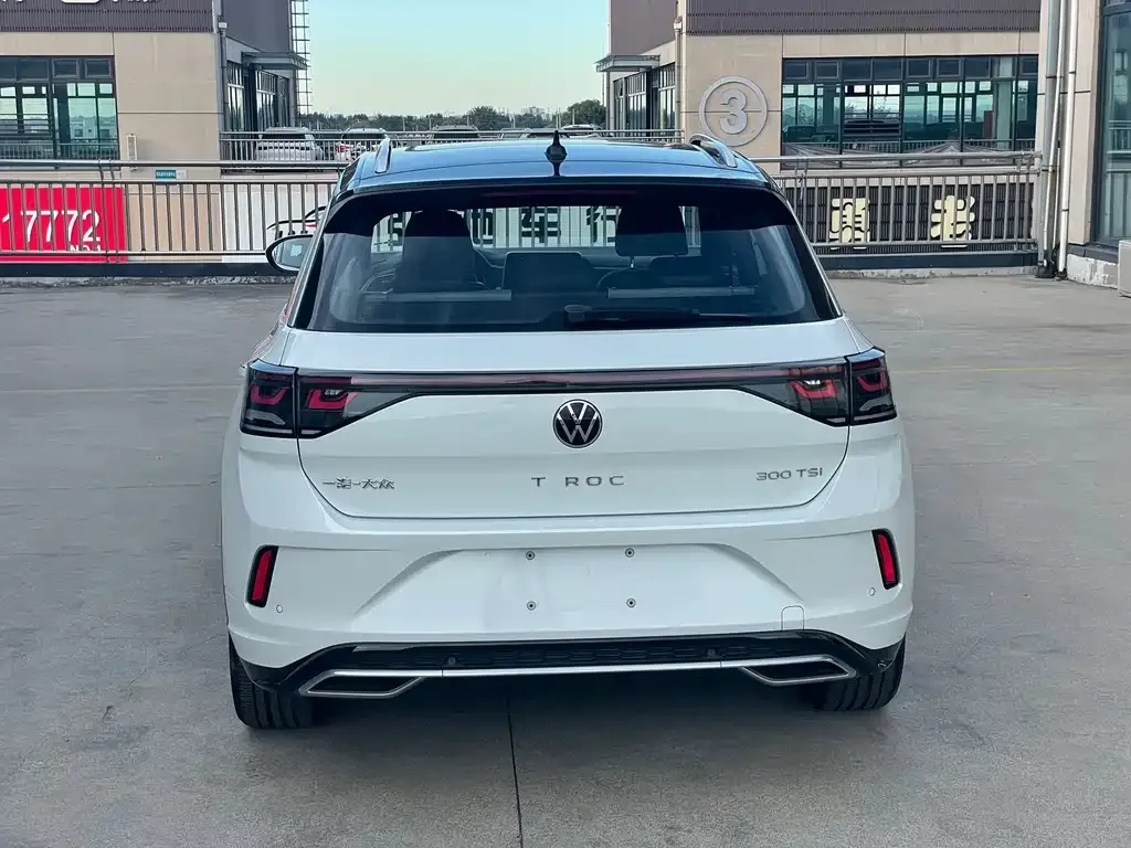 Volkswagen T-Roc 2023 из CN, фото 4