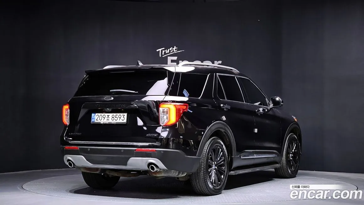 Ford Explorer 2021 из KR, фото 2