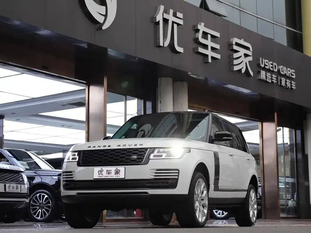 Land Rover Range Rover — фото 1