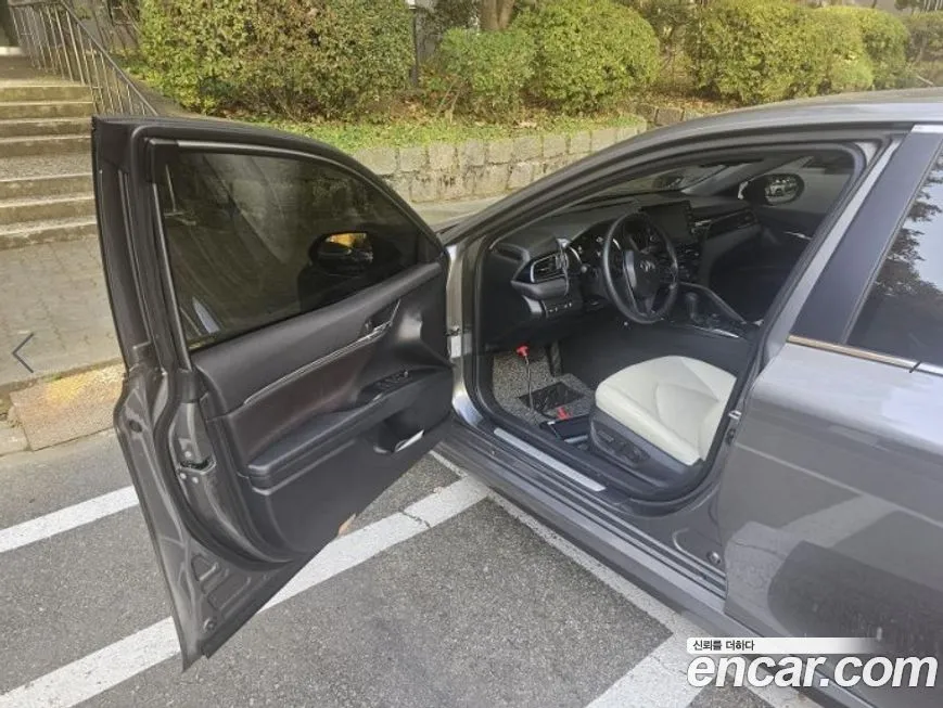 Toyota Camry 2024 из KR, фото 5